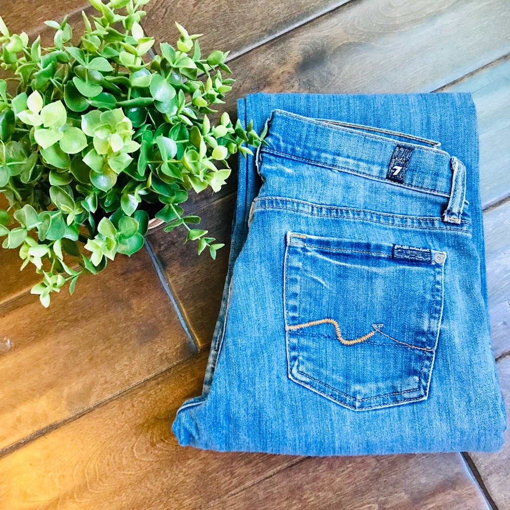 🎉HP🎉 [7 For All Mankind] Lexie Petite Boot Jeans